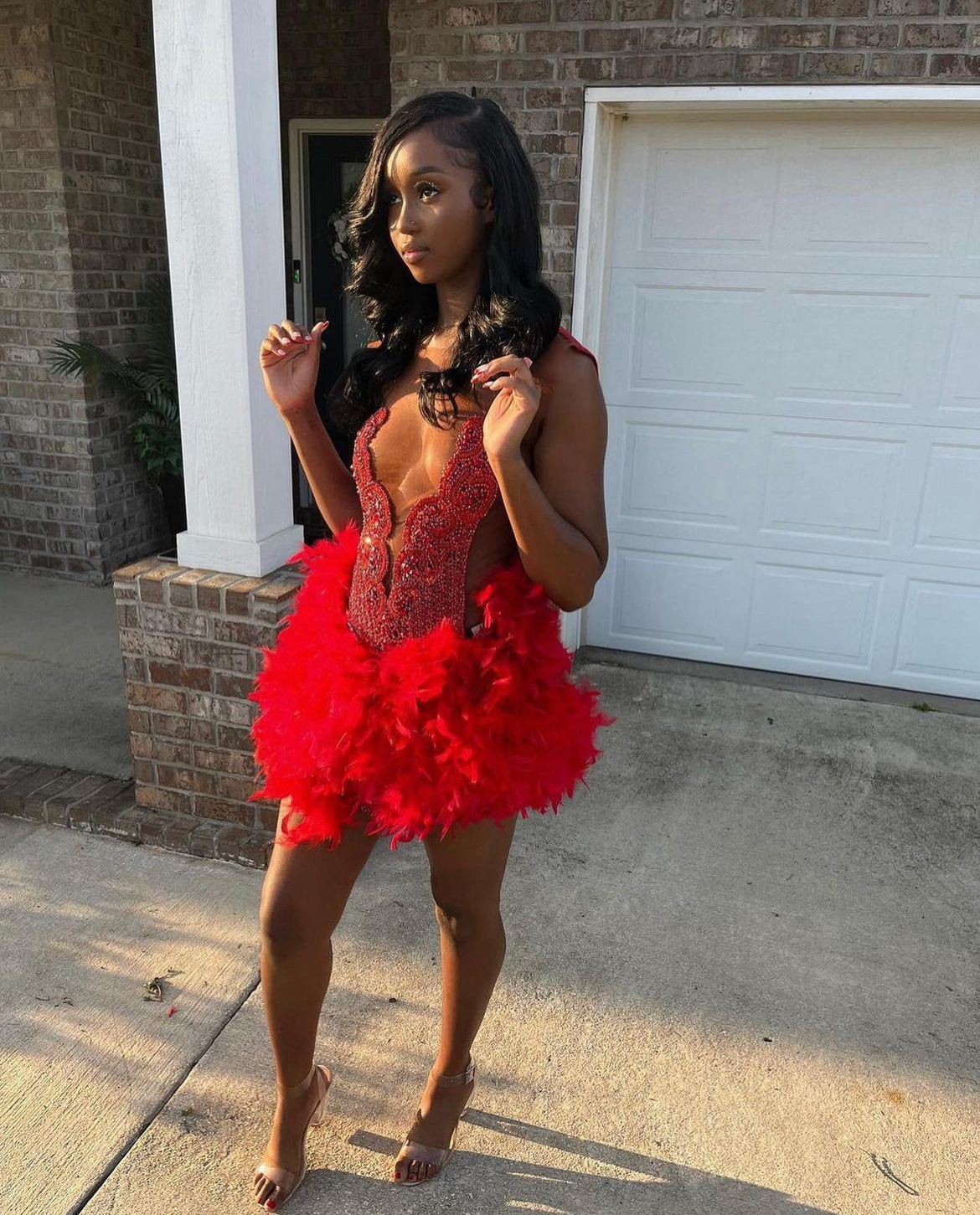 Bella Red /W Feathers